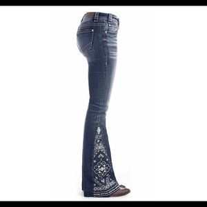 Rock and Roll Cowgirl Medium Vintage Floral Embroidered Trouser Jeans - W8-1021